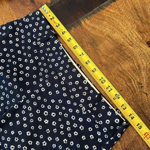 J by J crew pants Size 2 EUC - Picture 4 of 5